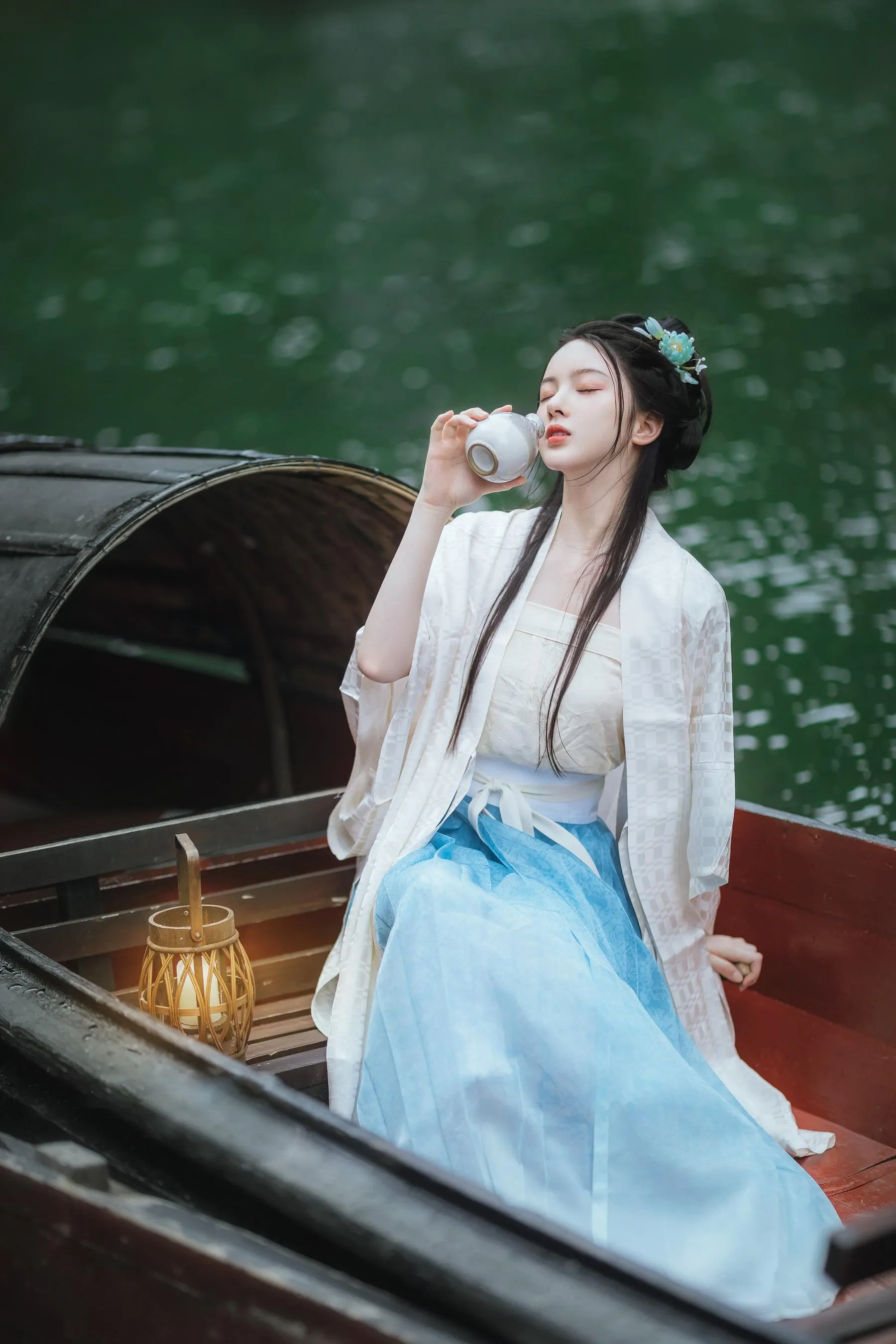 [YITUYU艺图语]2022.01.01 江南行舟 天晴后的樱花花 [17P]插图7